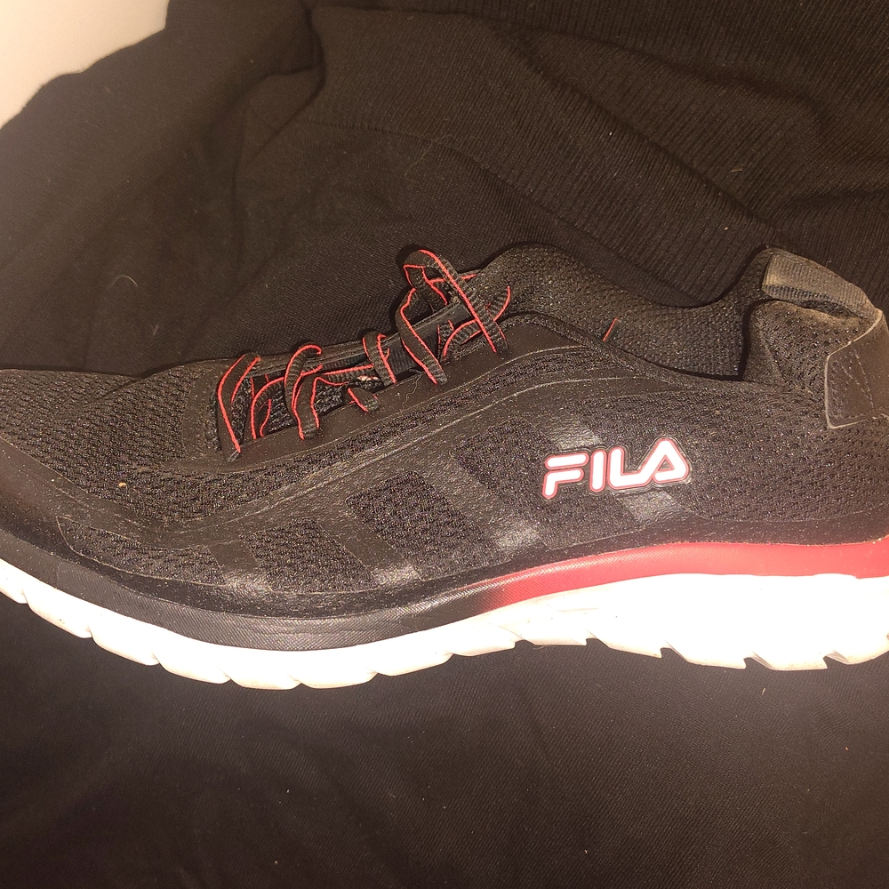 Fila Black and Red Running Sneakers